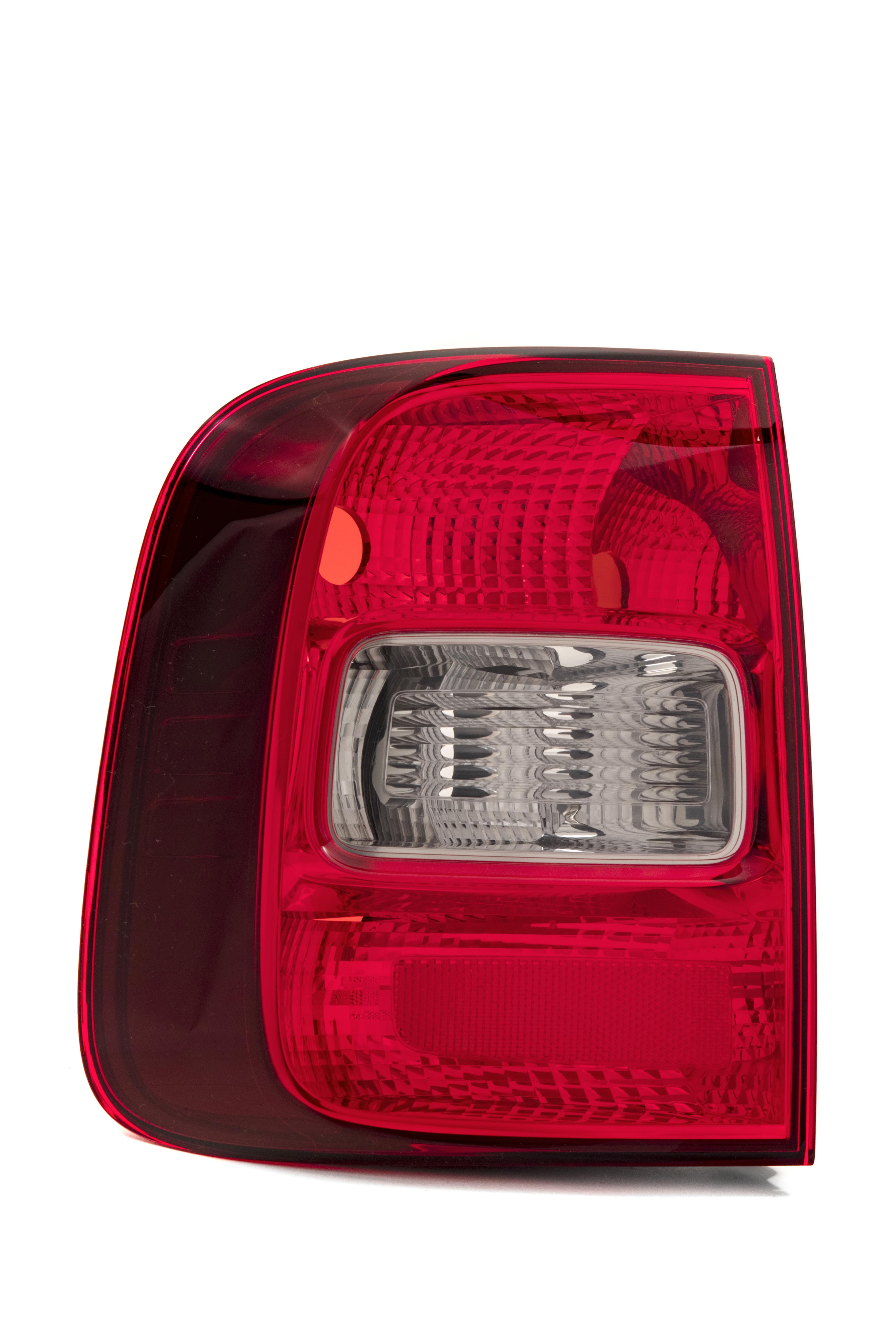 LANTERNA TRASEIRA VOLKSWAGEN SAVEIRO GV/GVI 2013 A 2016 FUME LADO ESQUERDO (ARTEB) - ART0460405