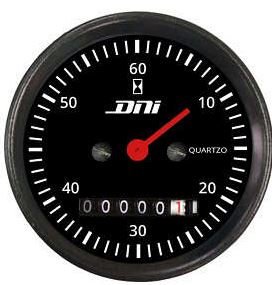 HORÍMETRO FUNDO PRETO E ARO PRETO COM ILUMINAÇÃO 52MM 12/24V BIVOLT, PONTEIRO DE SEGUNDOS NA COR VERMELHO, INCLUSO FIXADOR - DNI4501 DNI