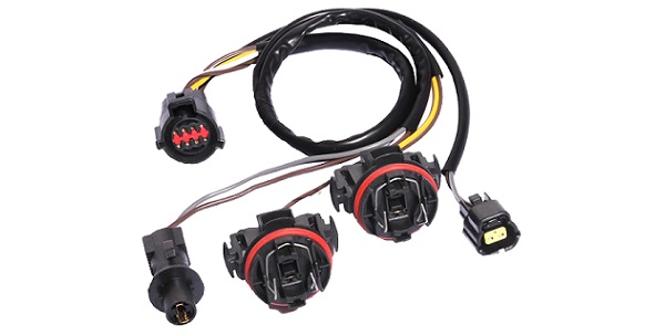 CONECTOR COMPLETO FAROL FORD CARGO  - ETE5140