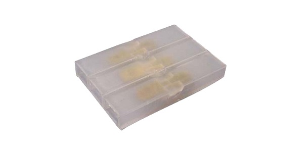 CONECTOR TRIPLO COM TERMINAL MACHO  - ETE7932 