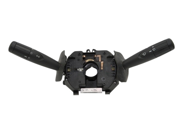 CHAVE SETA PALIO 04-14 COM LIMPADOR TRASEIRO SEM TRIP - K1473510 