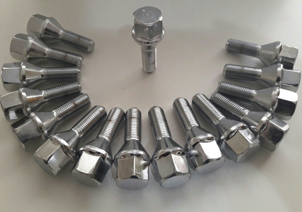 PARAFUSO RODA GOL GOLF SAVEIRO CURTO VW